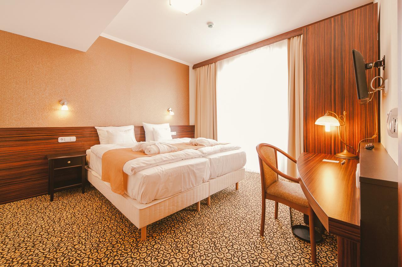Park Hotel Hévíz Eksteriør billede
