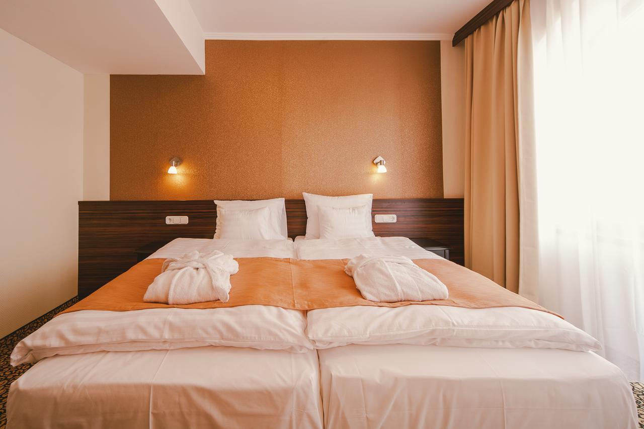 Park Hotel Hévíz Eksteriør billede